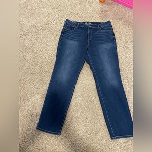 Women’s Straight Leg High Waist Jeans